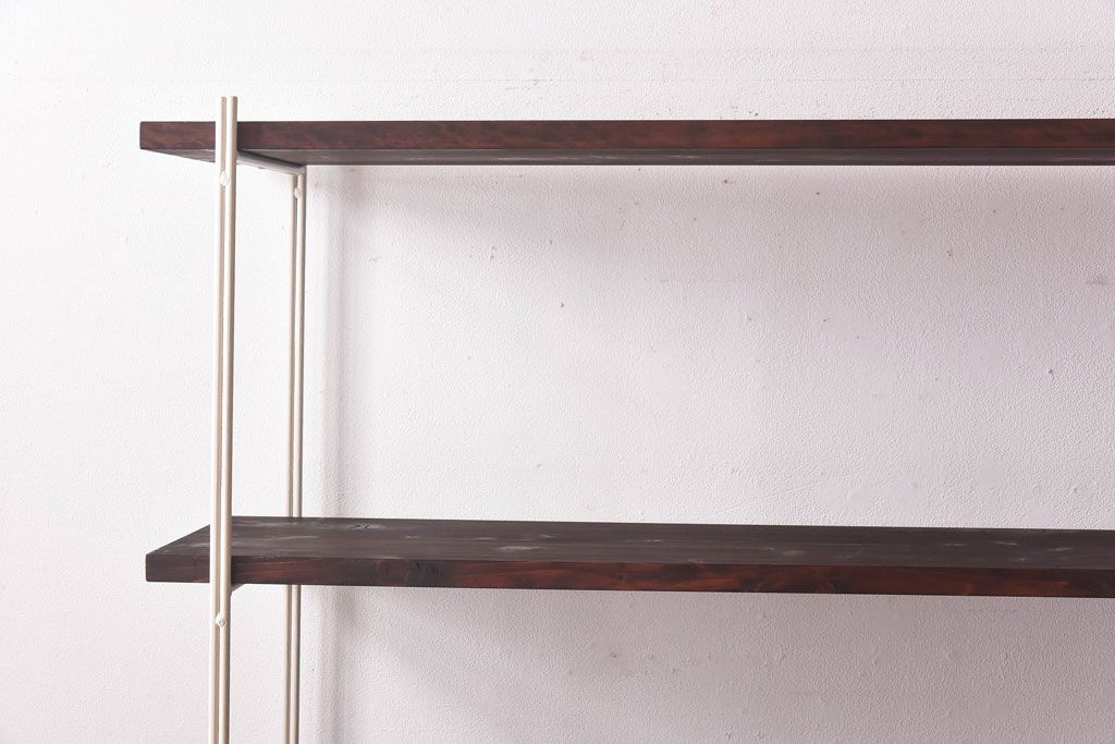 ラフジュ工房オリジナル　ホワイト　ペイント薄型アイアンラック【中】(陳列棚、飾り棚)